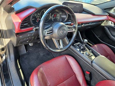 2022 Mazda Mazda3 Premium Hatchback