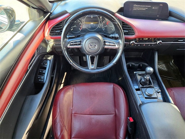 2022 Mazda Mazda3 Premium Hatchback
