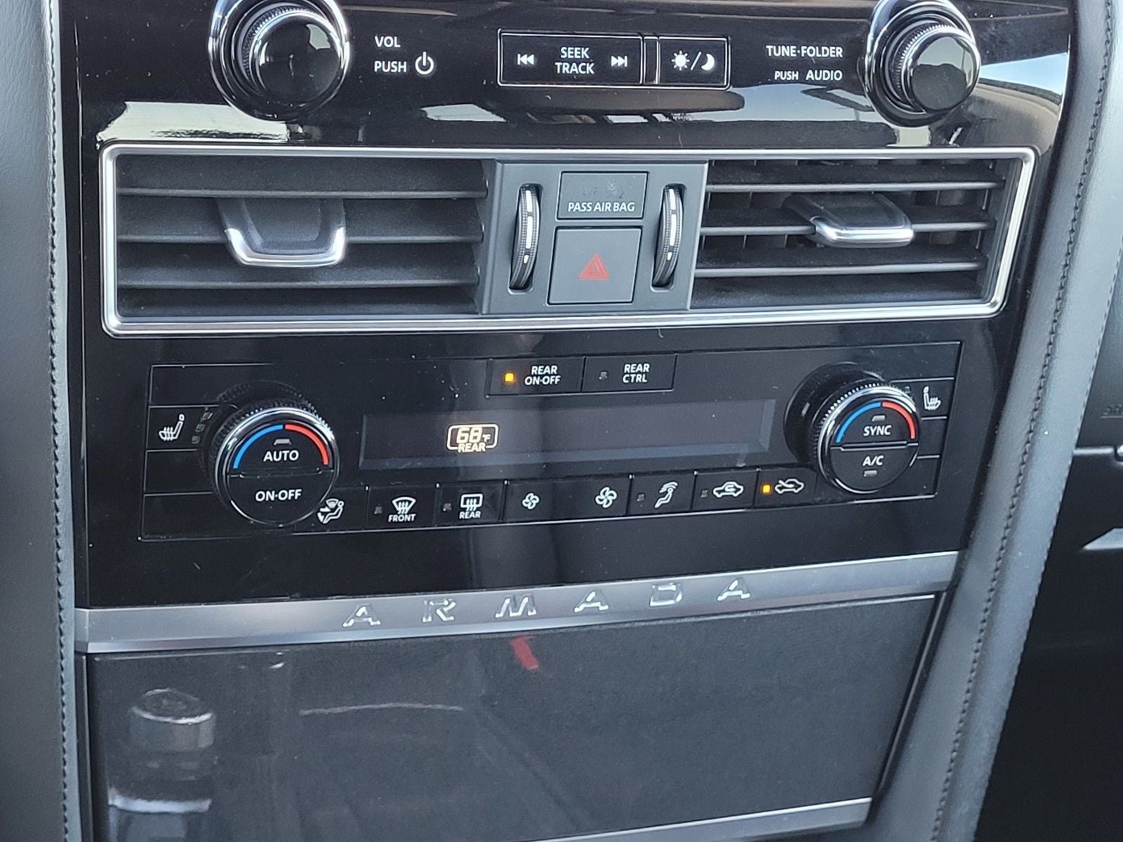 2024 Nissan Armada SV