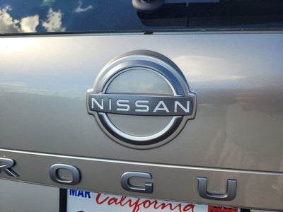 2025 Nissan Rogue SL