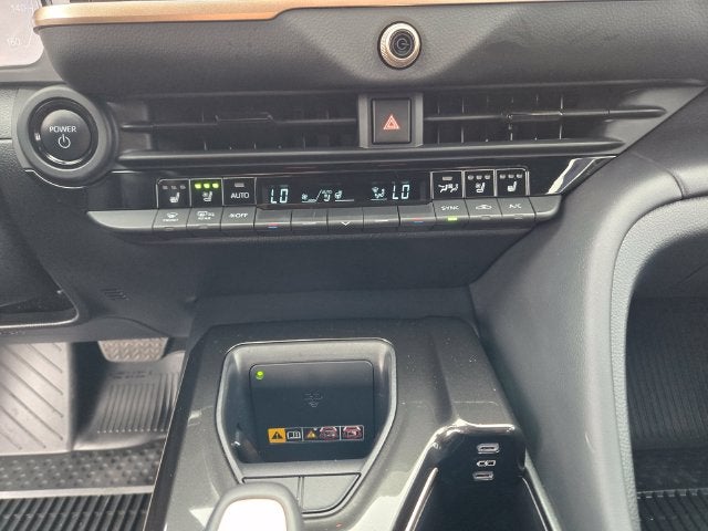 2025 Toyota Crown Signia XLE AWD
