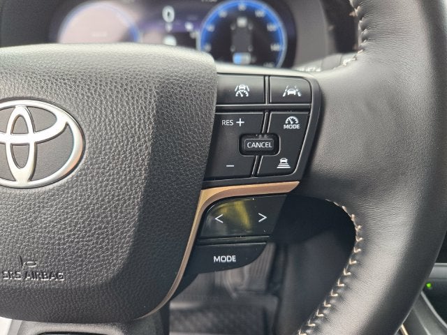 2025 Toyota Crown Signia XLE AWD