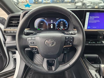 2025 Toyota Crown Signia XLE AWD