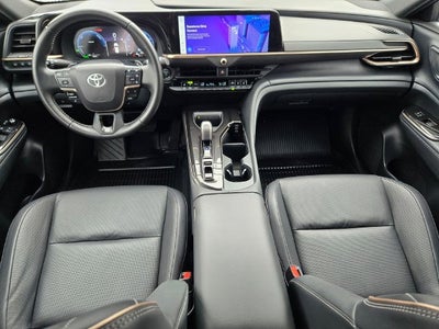 2025 Toyota Crown Signia XLE AWD
