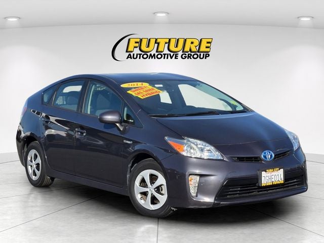 2014 Toyota Prius Four W/ Navigation and JBL Audio