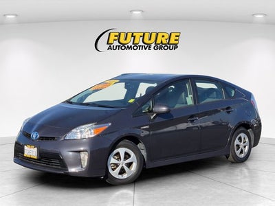 2014 Toyota Prius Four W/ Navigation and JBL Audio