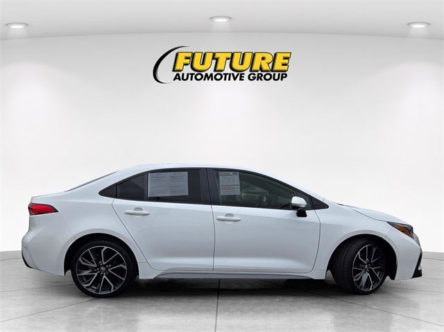 2022 Toyota Corolla SE Sedan