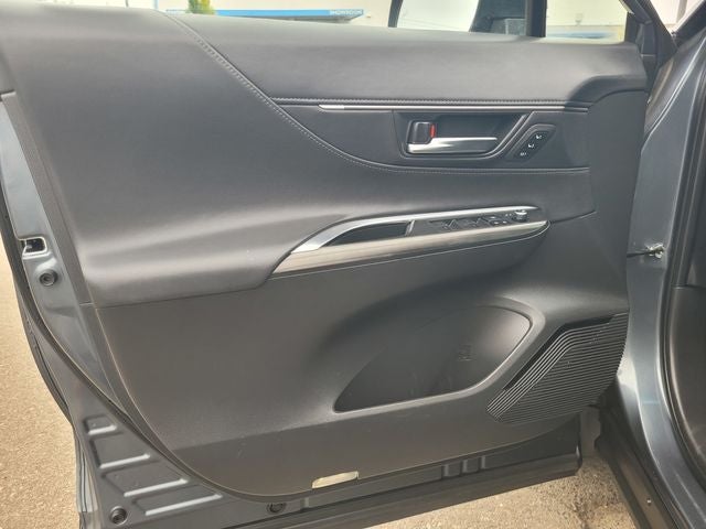 2023 Toyota Venza XLE AWD W/ Navigation
