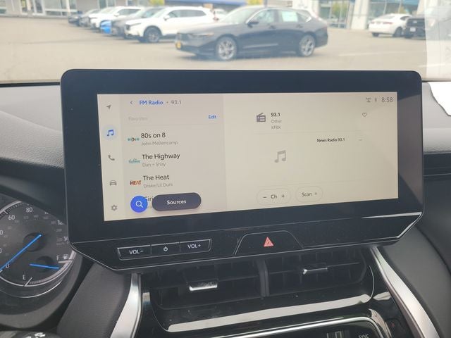 2023 Toyota Venza XLE AWD W/ Navigation