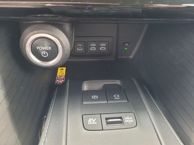2023 Toyota Venza XLE AWD W/ Navigation
