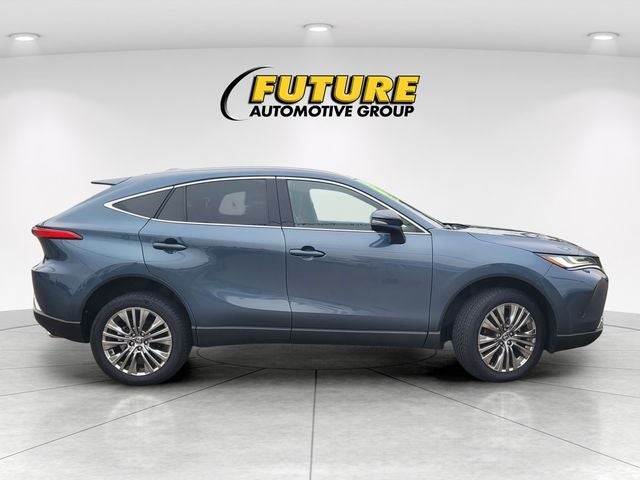 2023 Toyota Venza XLE AWD W/ Navigation
