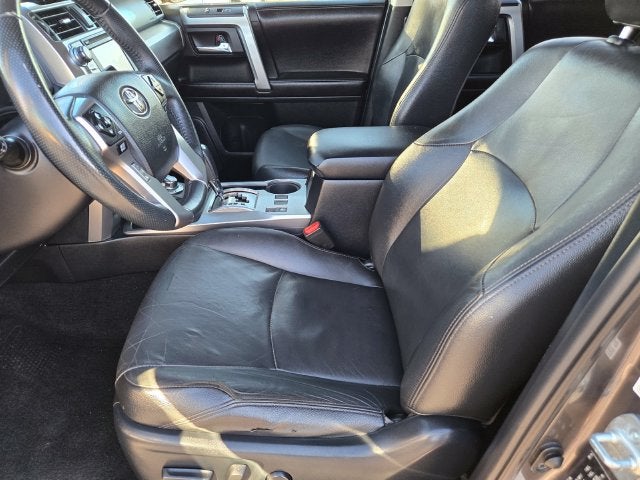 2016 Toyota 4Runner SR5 4WD