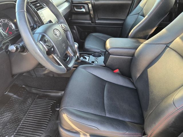 2020 Toyota 4Runner TRD Off-Road Premium 4WD W/ Moonroof and Premium Pkg.