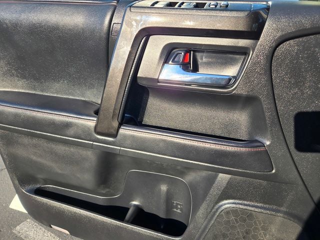 2020 Toyota 4Runner TRD Off-Road Premium 4WD W/ Moonroof and Premium Pkg.