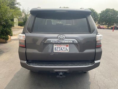 2022 Toyota 4Runner SR5 Premium RWD W/ Navigation