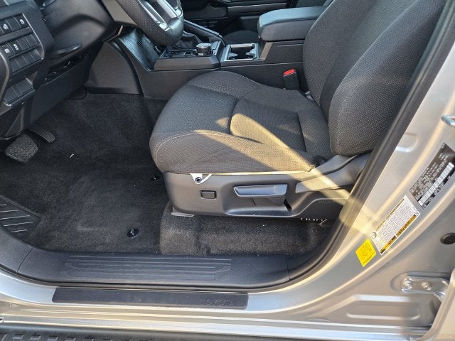 2025 Toyota 4Runner SR5 4WD