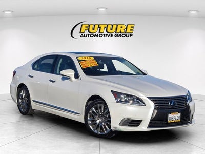 2016 Lexus LS 460 W/ Comfort and Weather Pkg.