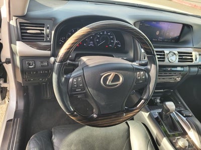 2016 Lexus LS 460 W/ Comfort and Weather Pkg.