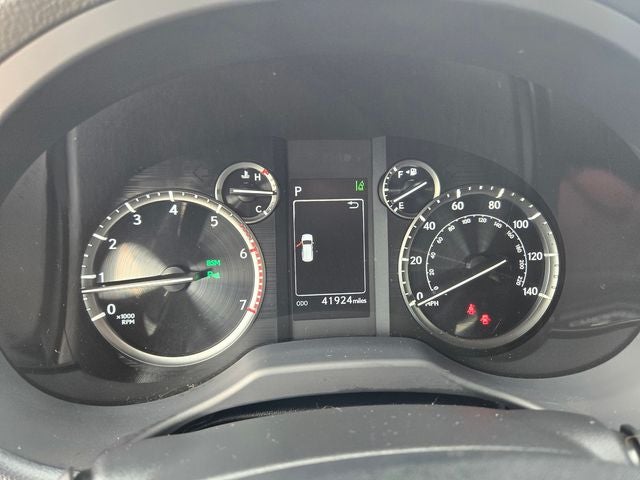 2023 Lexus GX 460 4WD w/Premium Package