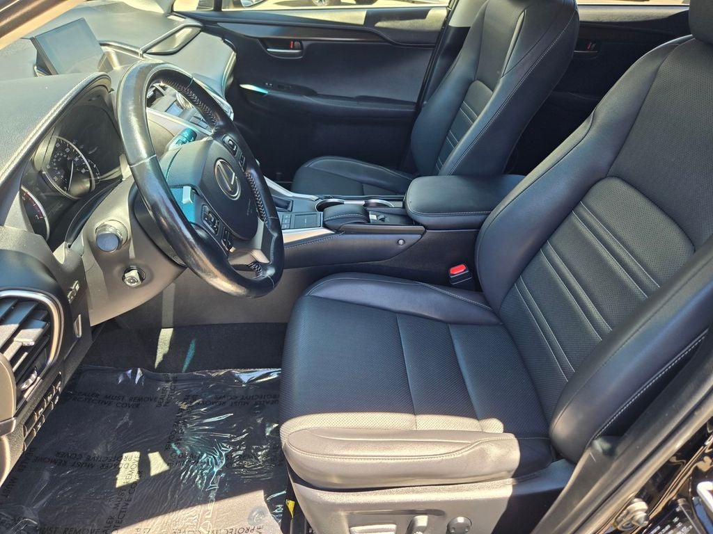 2017 Lexus NX 200t