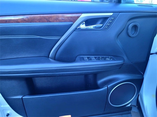 2019 Lexus RX 350L AWD w/Premium Package & Navigation