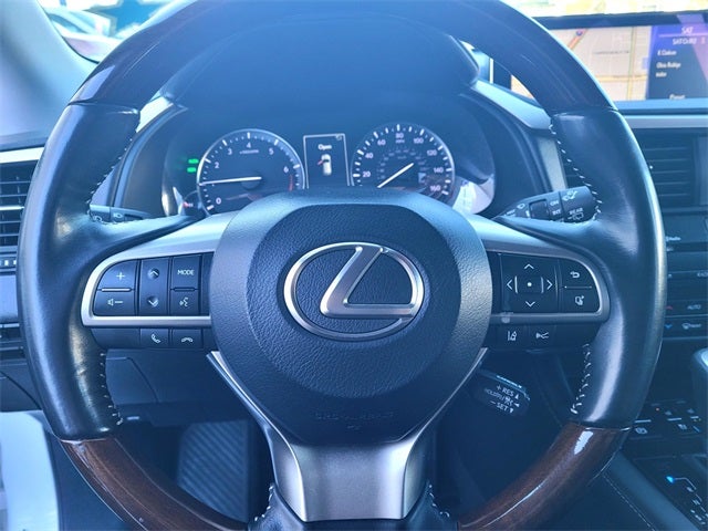 2019 Lexus RX 350L AWD w/Premium Package & Navigation