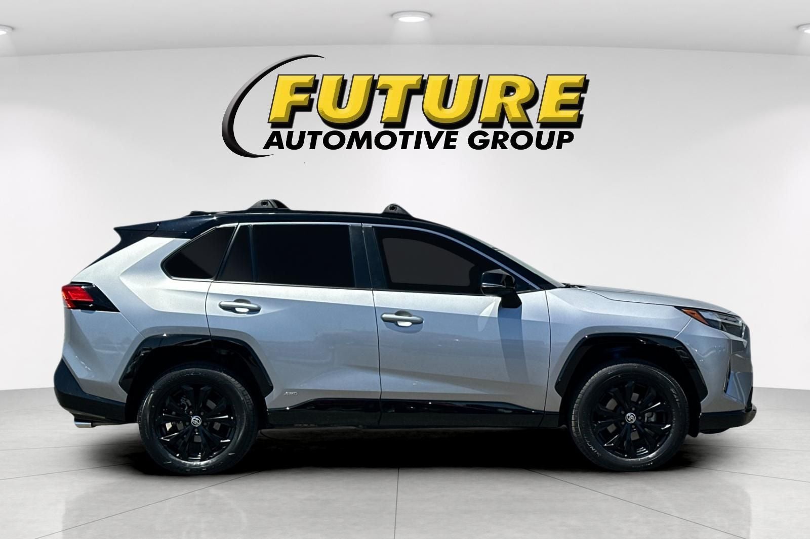 2023 Toyota RAV4 Hybrid XSE