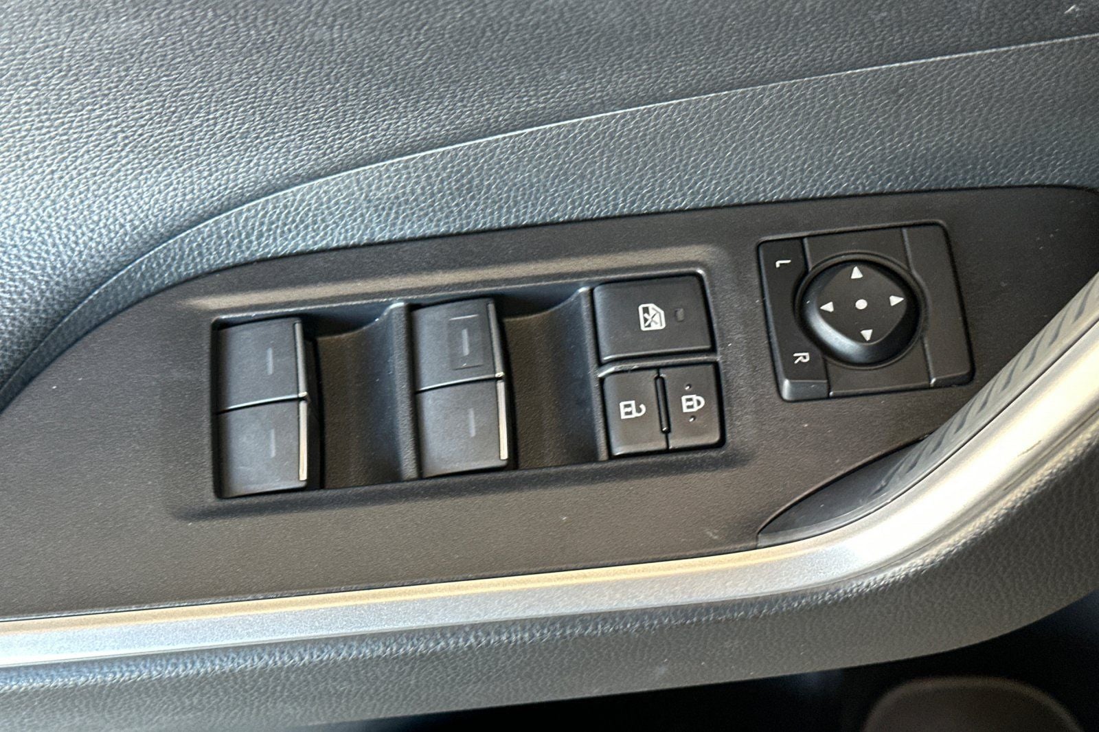 2024 Toyota RAV4 Prime XSE AWD