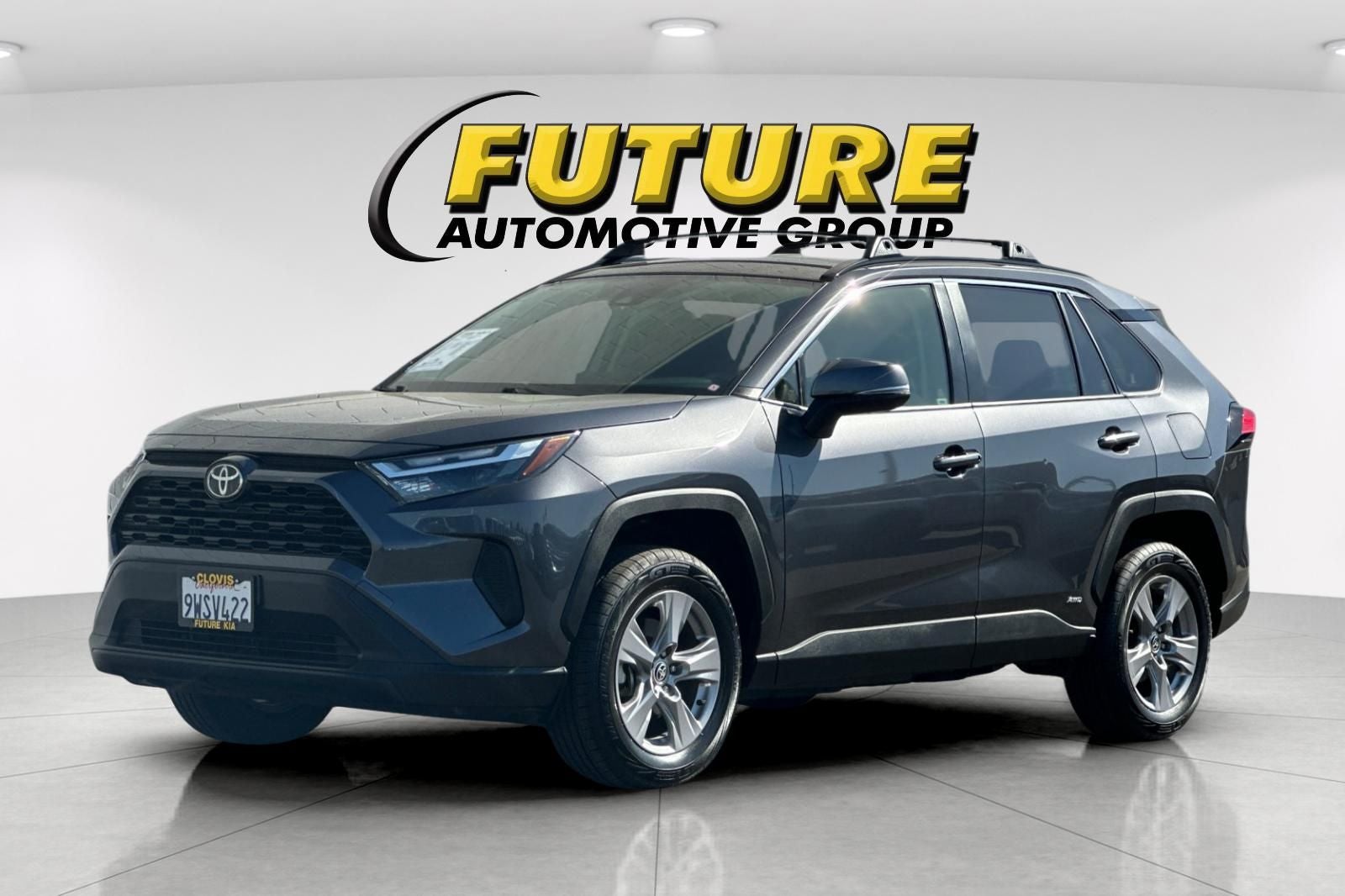 2025 Toyota RAV4 Hybrid XLE