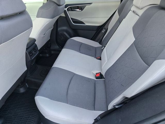 2019 Toyota RAV4 Hybrid XLE