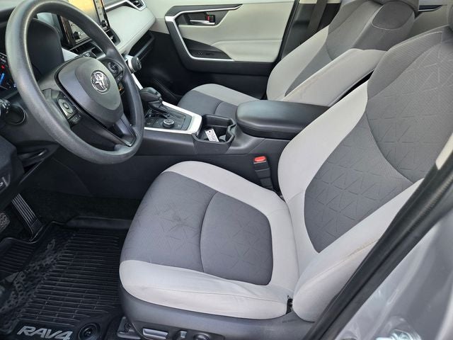 2019 Toyota RAV4 Hybrid XLE