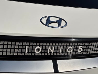 2022 Hyundai IONIQ 5 SEL