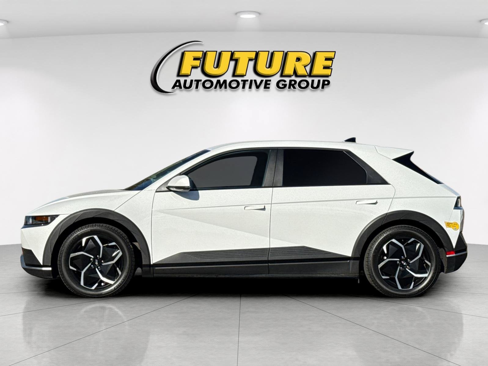 2022 Hyundai IONIQ 5 SEL