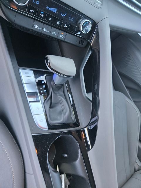 2024 Hyundai Elantra Hybrid Blue W/ Navigation
