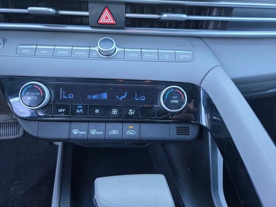 2024 Hyundai Elantra Hybrid Blue W/ Navigation