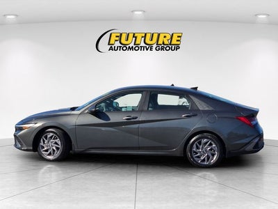 2024 Hyundai Elantra Hybrid Blue W/ Navigation
