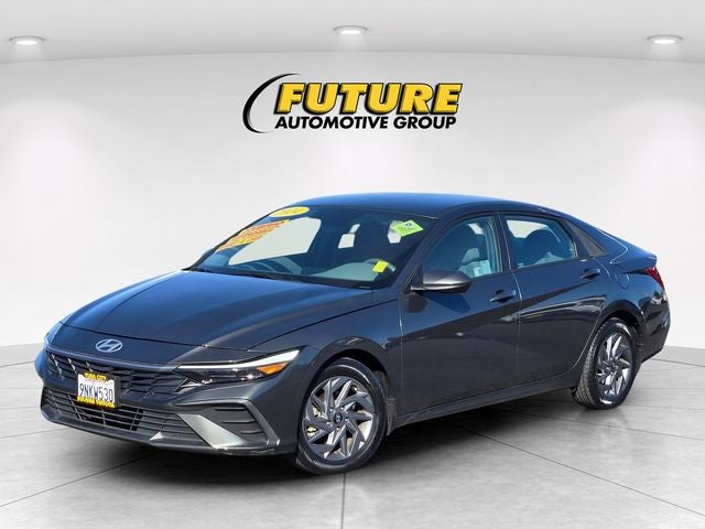 2024 Hyundai Elantra Hybrid Blue W/ Navigation