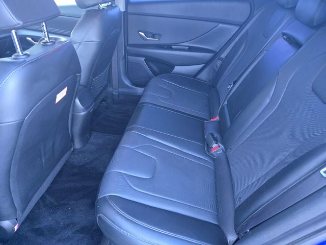 2023 Hyundai Elantra Hybrid Limited W/ Leather and Navigation