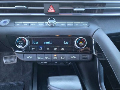 2023 Hyundai Elantra Hybrid Limited W/ Leather and Navigation