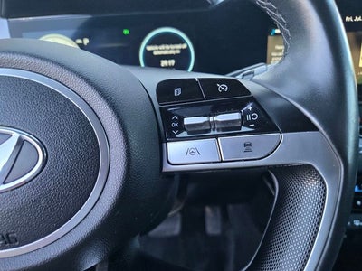 2023 Hyundai Elantra Hybrid Limited W/ Leather and Navigation