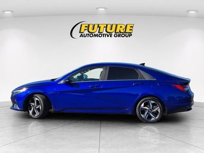 2023 Hyundai Elantra Hybrid Limited W/ Leather and Navigation