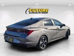 2023 Hyundai Elantra Limited W/ Navigation and Moonroof
