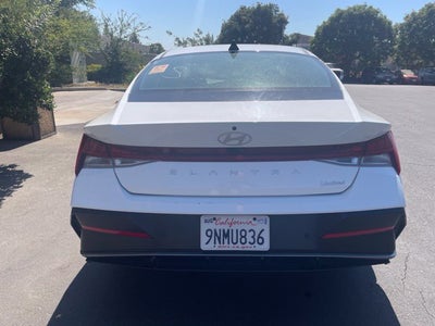 2024 Hyundai Elantra Limited