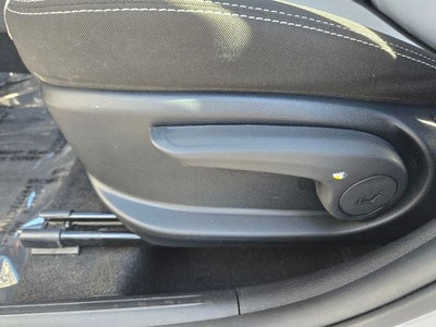 2022 Hyundai Venue SEL FWD w/Moonroof