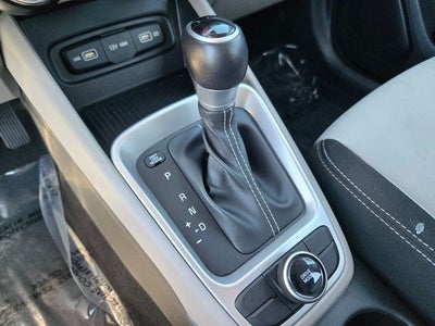 2022 Hyundai Venue SEL FWD w/Moonroof