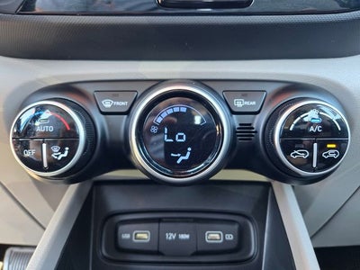 2022 Hyundai Venue SEL FWD w/Moonroof