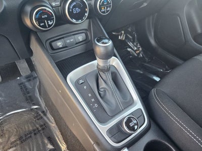 2025 Hyundai Venue SEL FWD