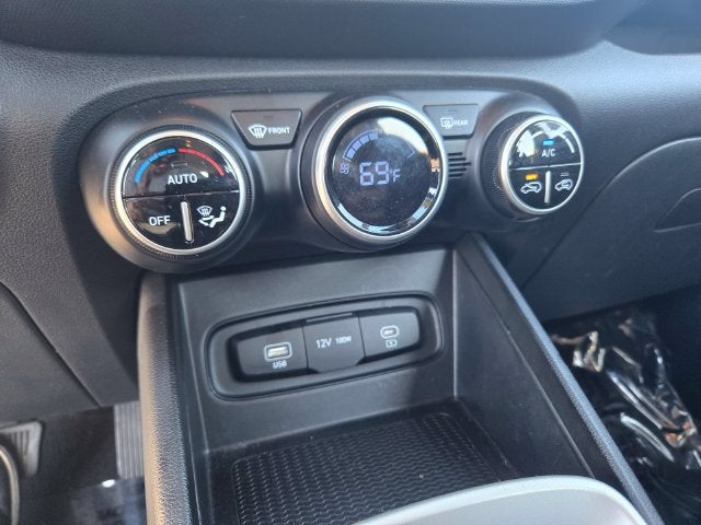 2025 Hyundai Venue SEL FWD