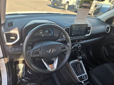 2025 Hyundai Venue SEL FWD