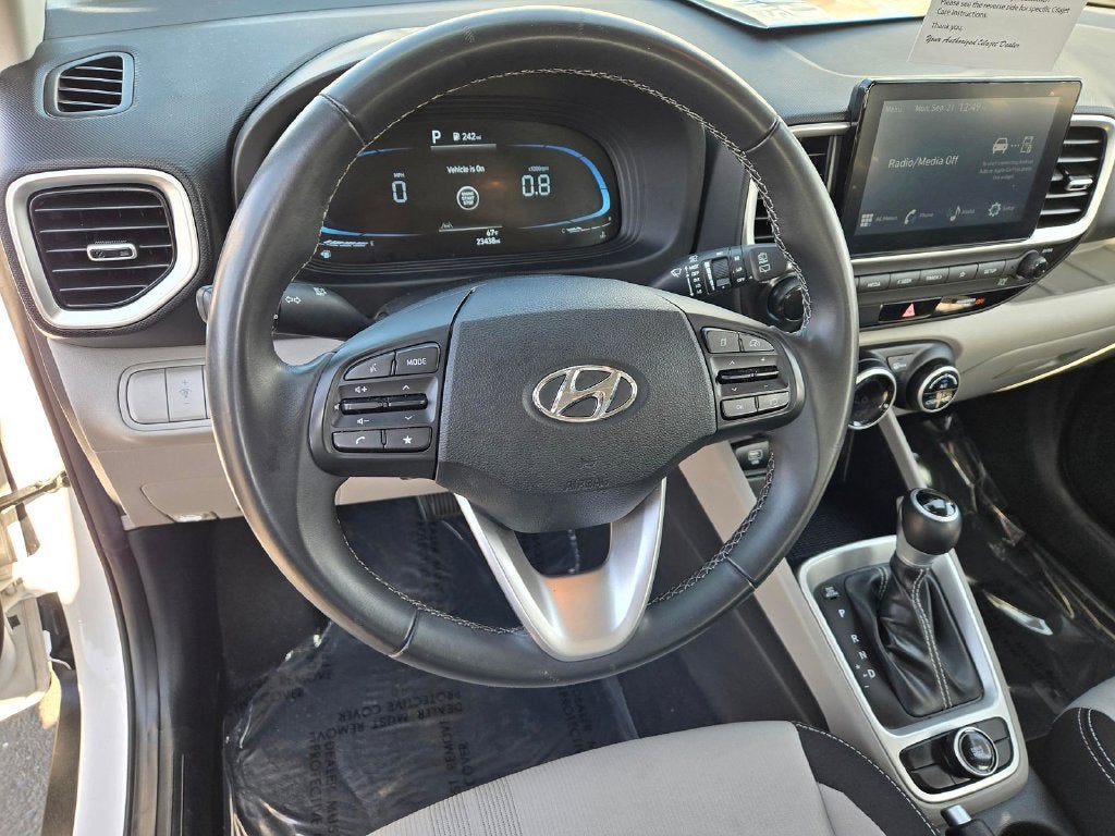 2025 Hyundai Venue SEL